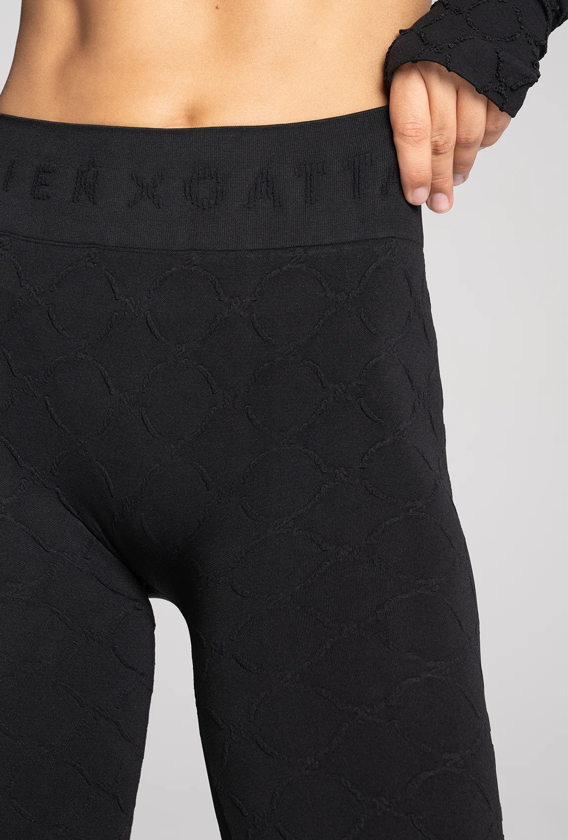 Czarne legginsy Monogram z kolekcji Zień x Gatta - Image 3