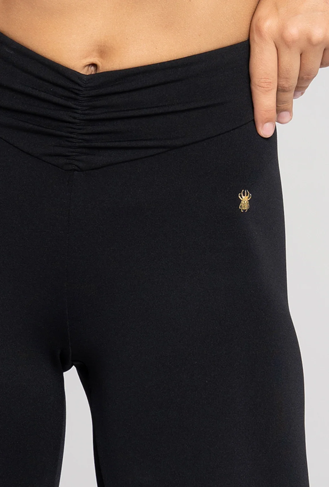 Czarne legginsy Scarab z kolekcji Zień x Gatta - Image 3