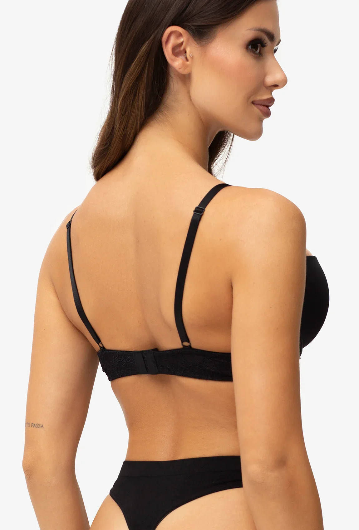 Czarny biustonosz push-up LouLou - Image 2