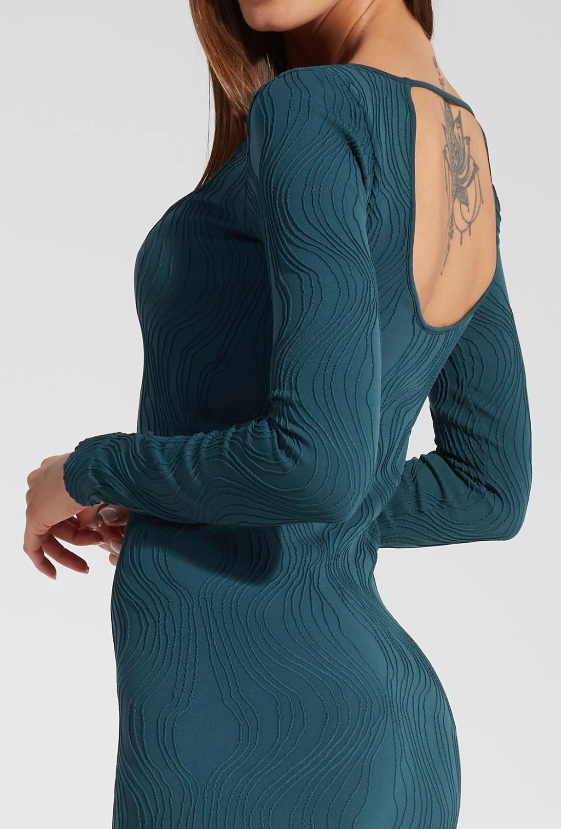 Dopasowana sukienka Flow Perfect - Image 8