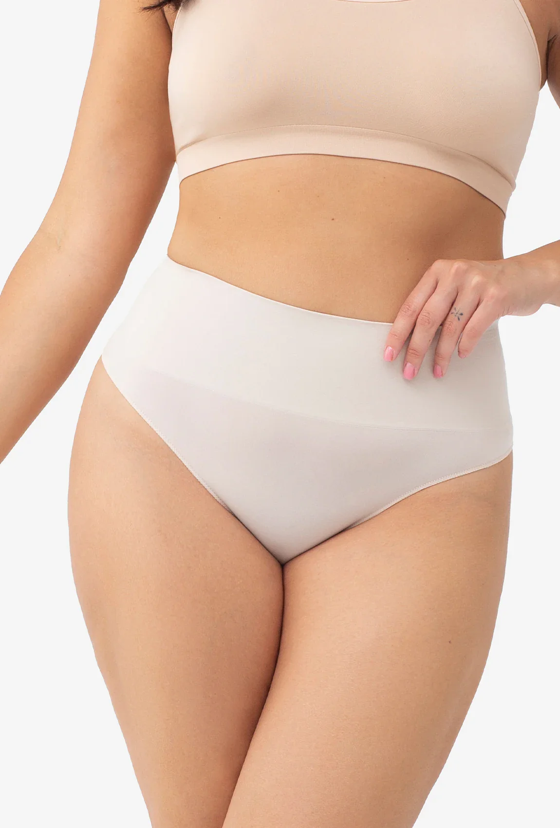 Modelujące stringi Correct Sensual Skin - Image 5