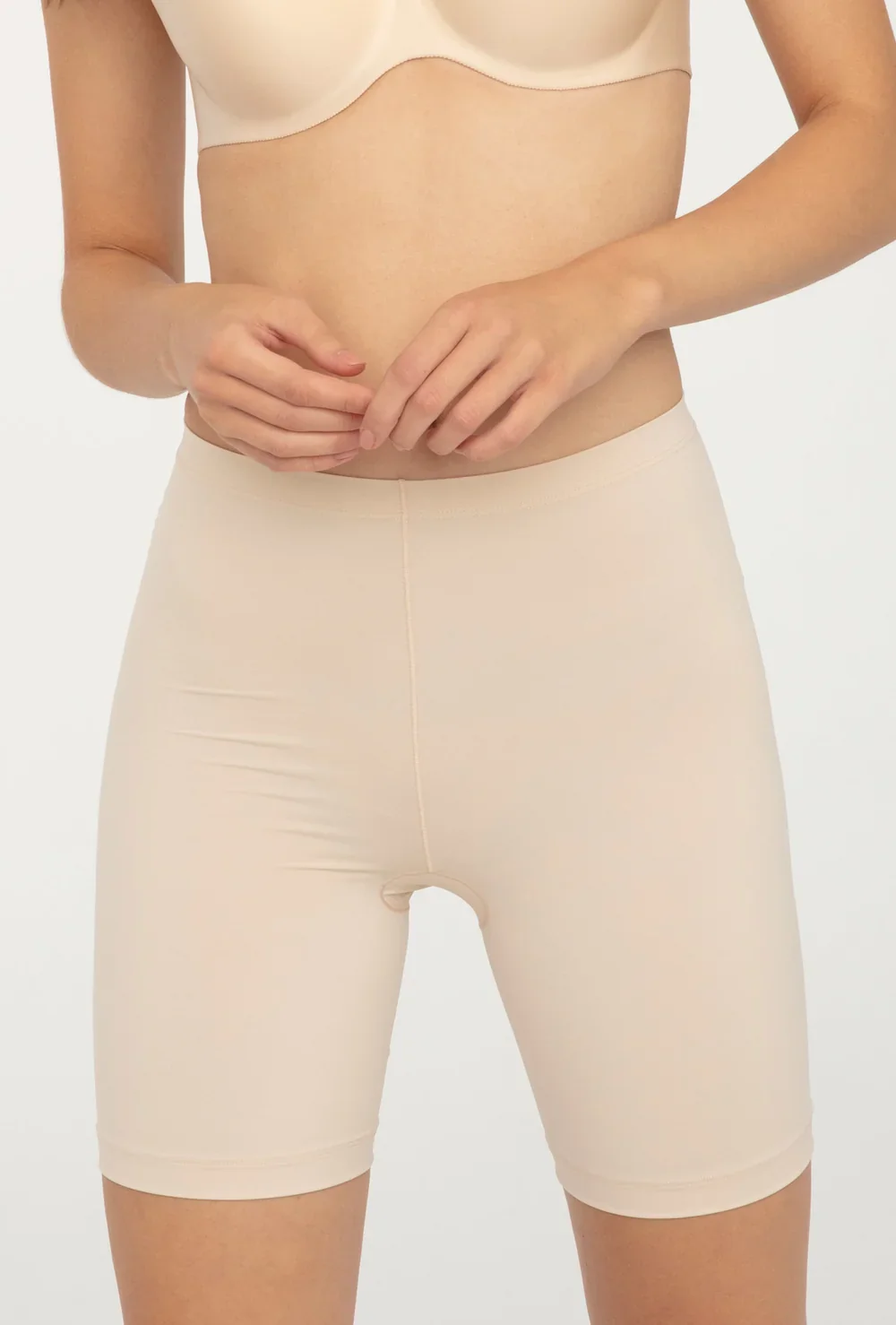 Szorty modelujące z wysokim stanem Shape line shorts